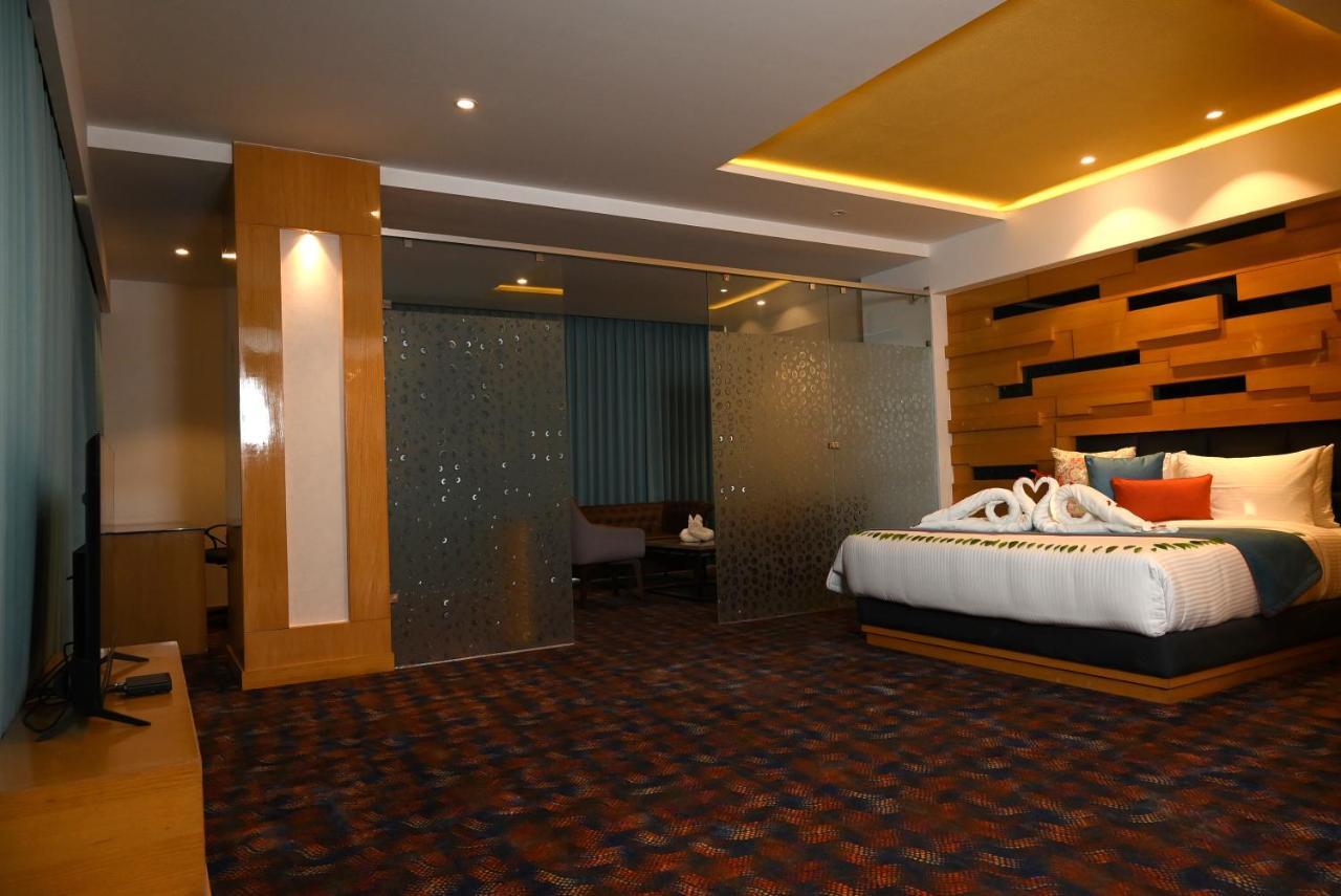 Ramada Plaza By Wyndham Jammu Vijaypur Hotel Luaran gambar